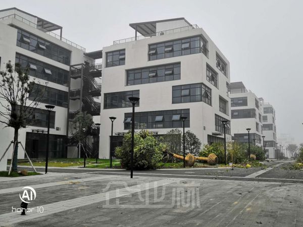 厂房正门图