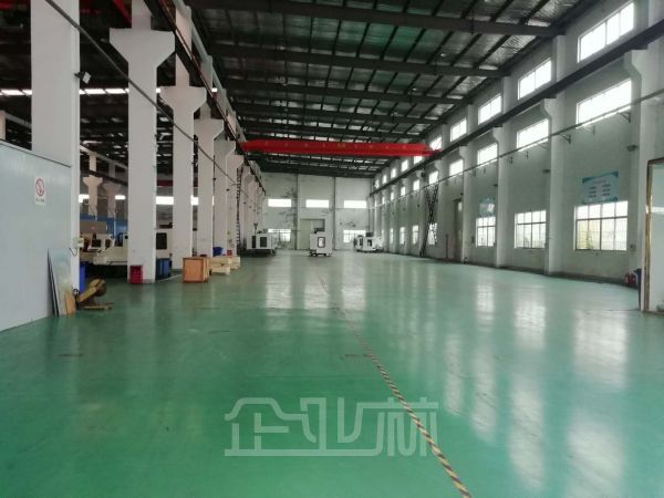 厂房正门图