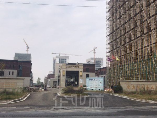 厂房正门图