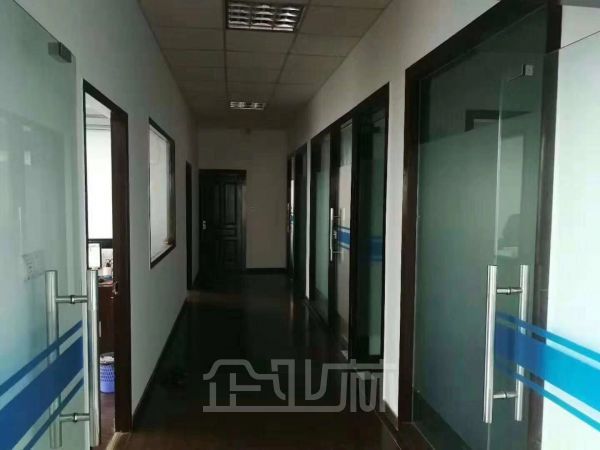 厂房正门图