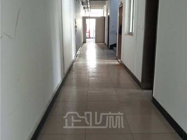 厂房正门图
