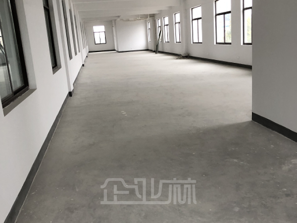 厂房正门图