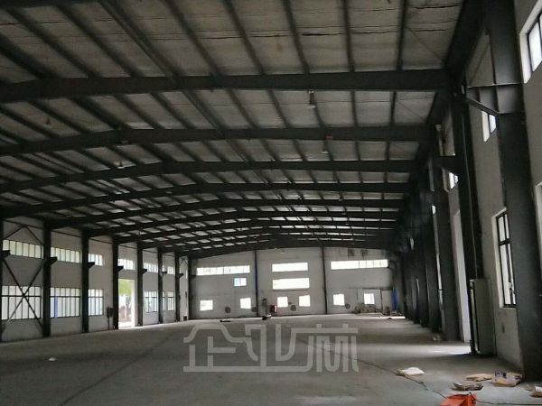 出租：松江新桥2000平方厂房