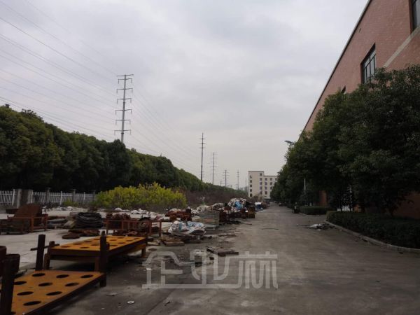 厂房正门图