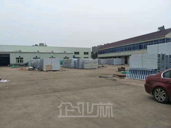 厂房正门图
