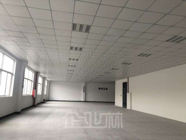 厂房正门图