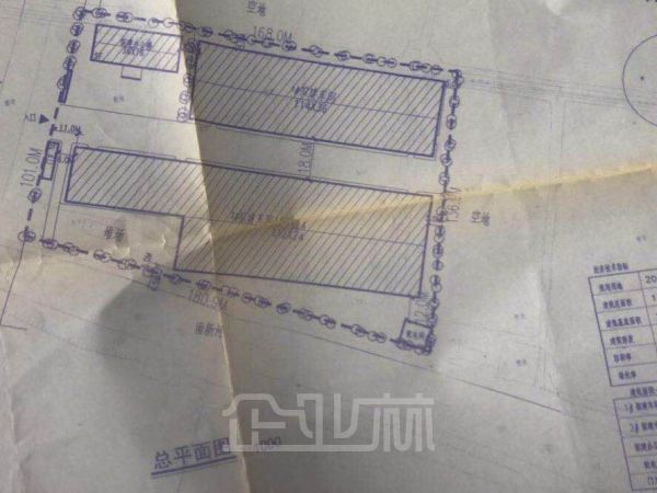 厂房正门图