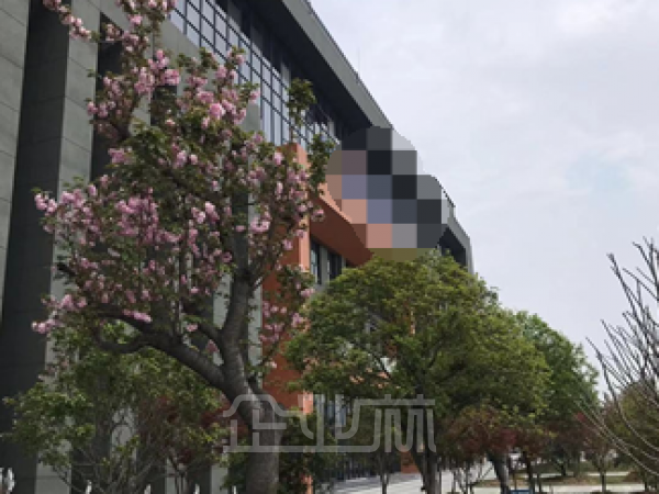 厂房正门图