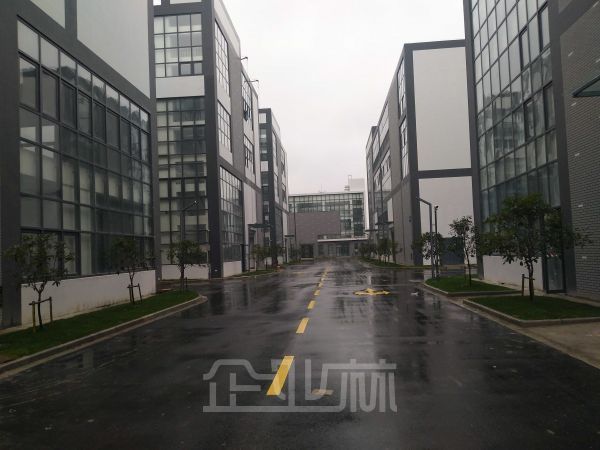 厂房正门图
