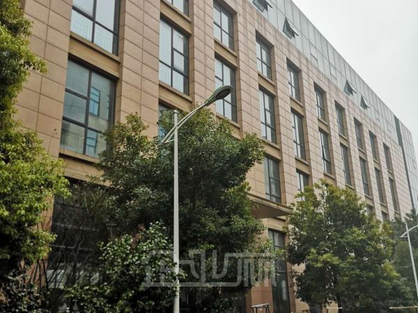 萧山经济开发区12000平方米厂房独门独院全玻璃幕墙出租