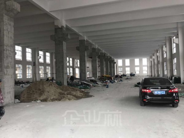厂房正门图