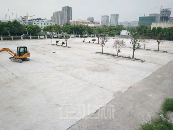 厂房正门图