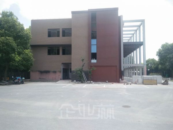 厂房正门图