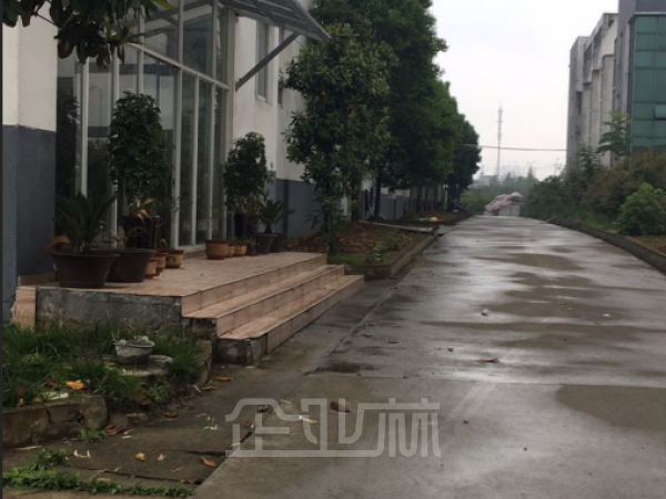 厂房正门图