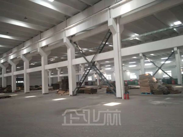 厂房正门图