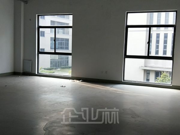 厂房正门图