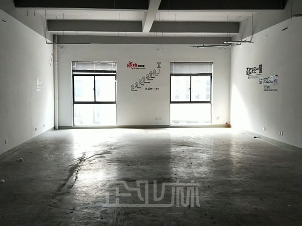 厂房正门图