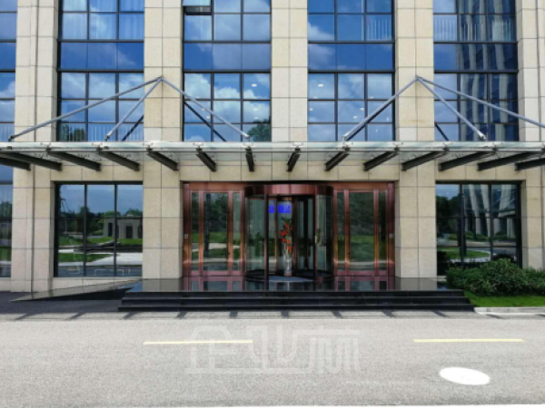 出租 104版块 闵行浦江2000平米厂房（最小分割面积300平米起）