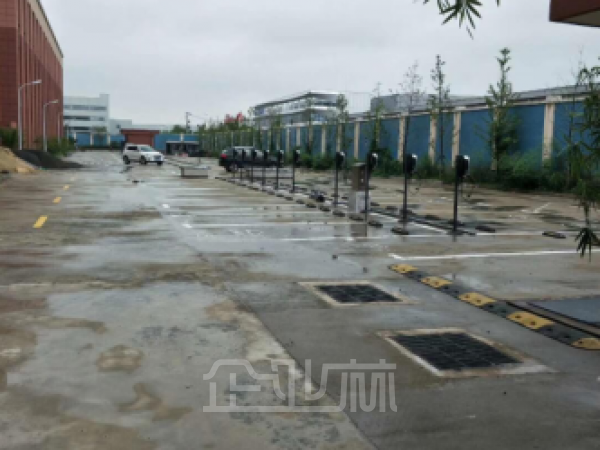 厂房正门图