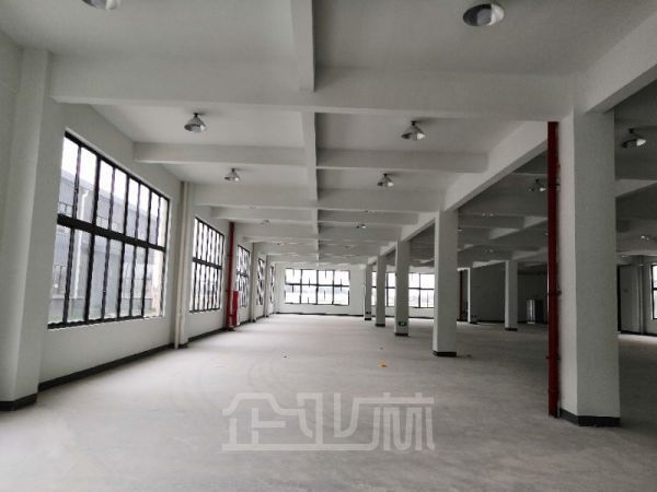 厂房正门图