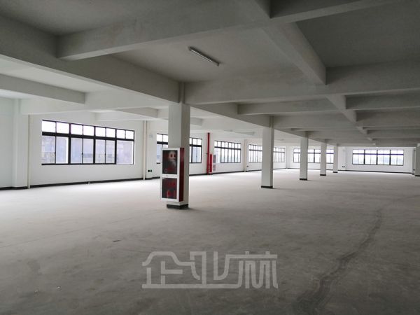 厂房正门图