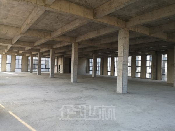 厂房正门图
