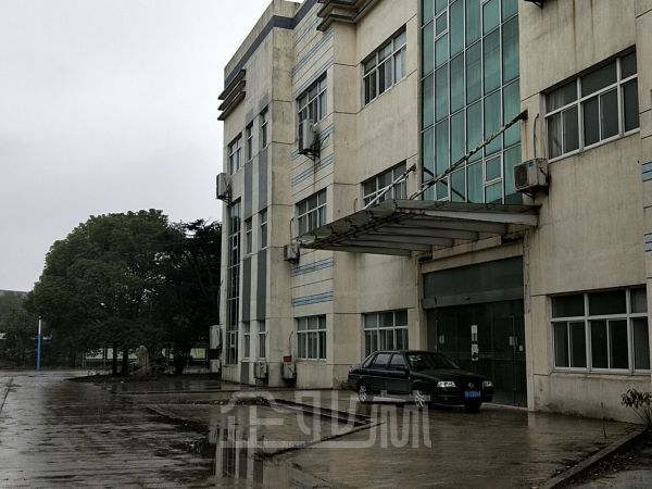 厂房正门图