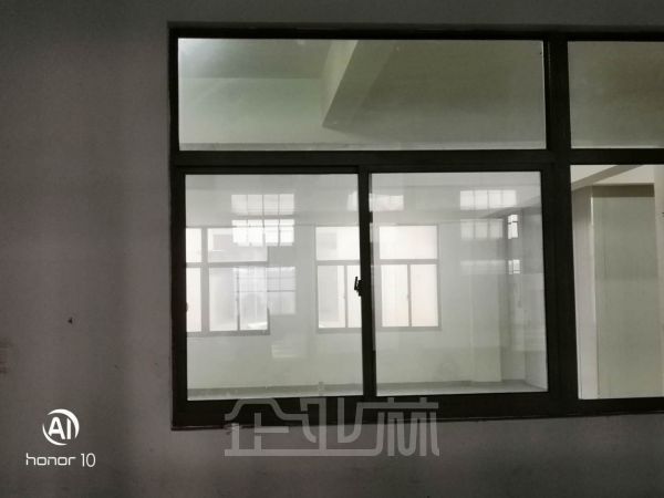 厂房正门图