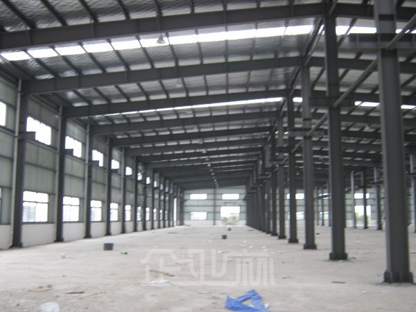 苏州吴江开发区1100平单层可架行车厂房出租