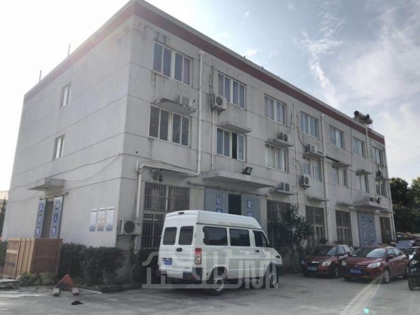 厂房正门图