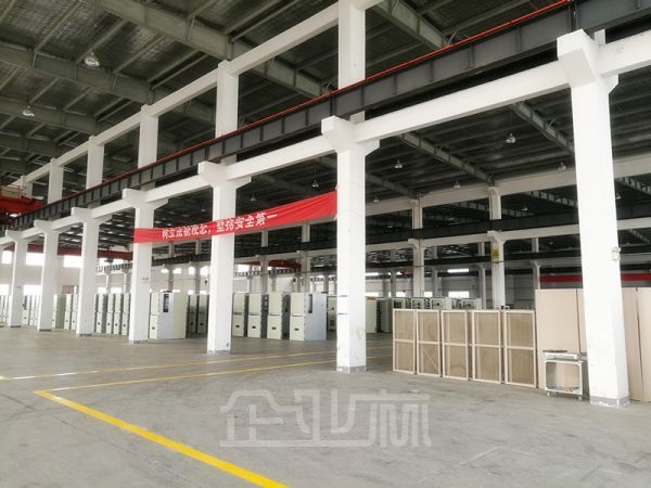 厂房正门图