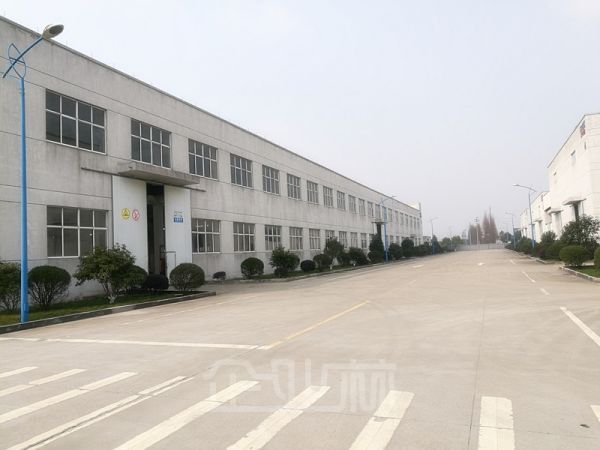厂房正门图