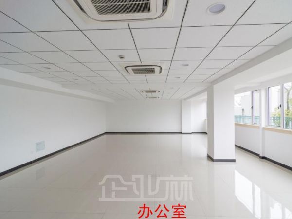 办公正门图