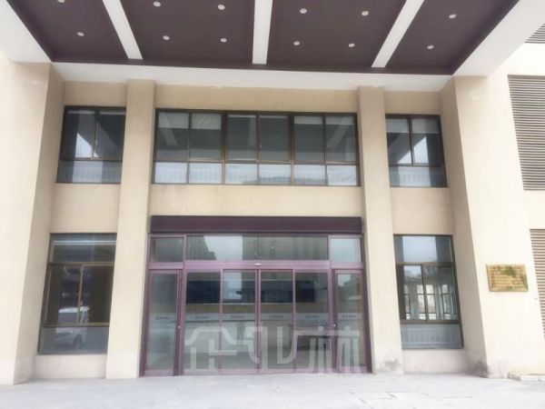 厂房正门图