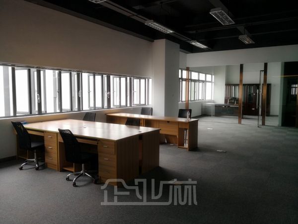 厂房正门图