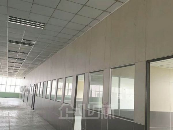 厂房正门图