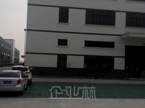 厂房正门图