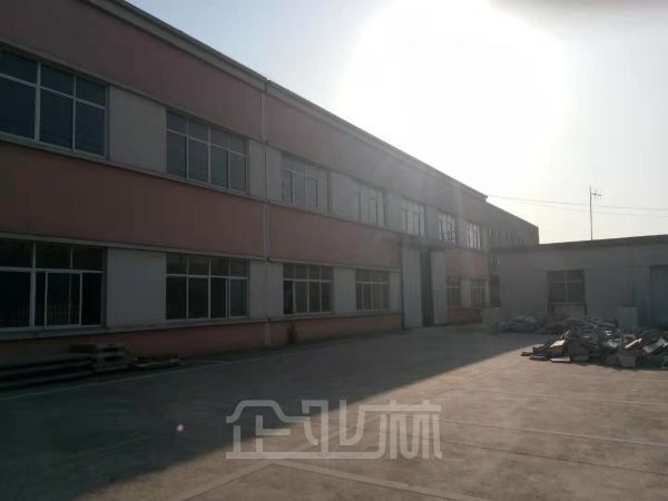 苏州吴江开发区4440平单层架行车独院厂房分割出租