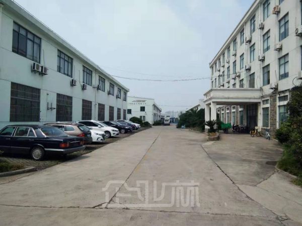 厂房正门图