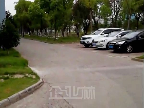 厂房正门图