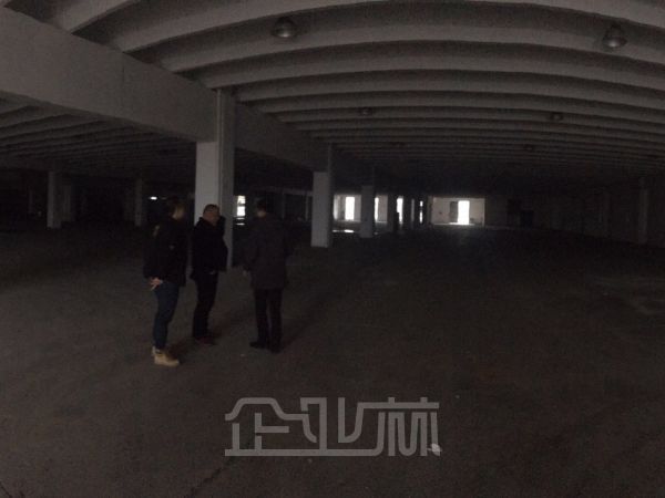 厂房正门图
