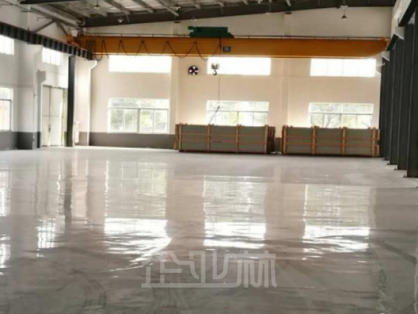 厂房正门图