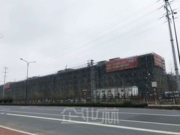 厂房正门图