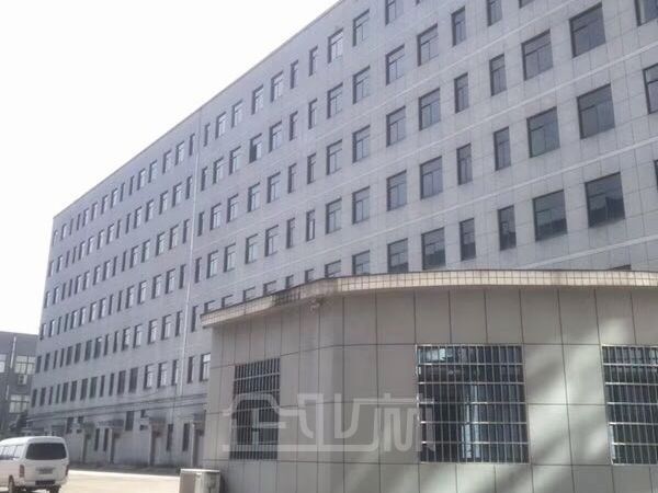 厂房正门图