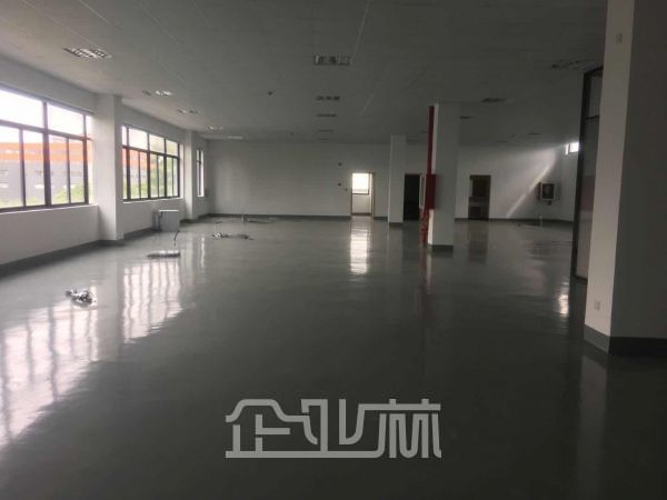 厂房正门图