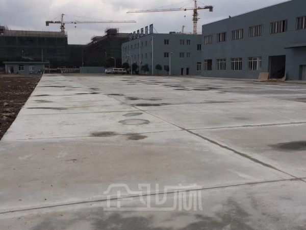 厂房正门图