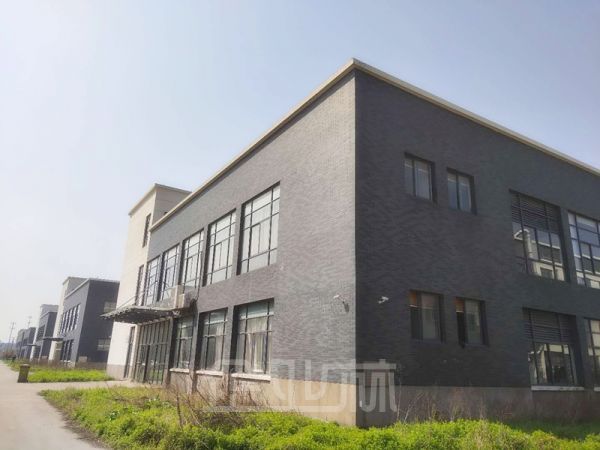 厂房正门图