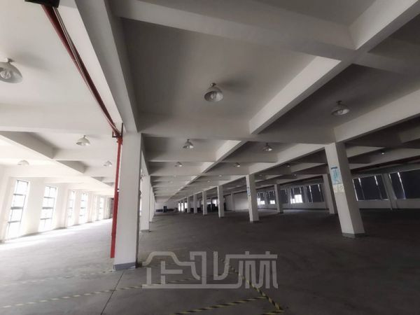 厂房正门图