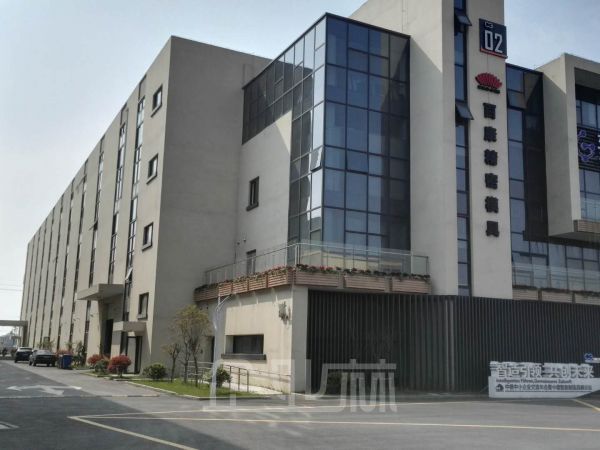 厂房正门图