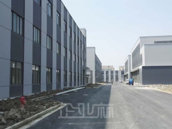 厂房正门图